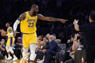 这位前锋将 这位前锋将