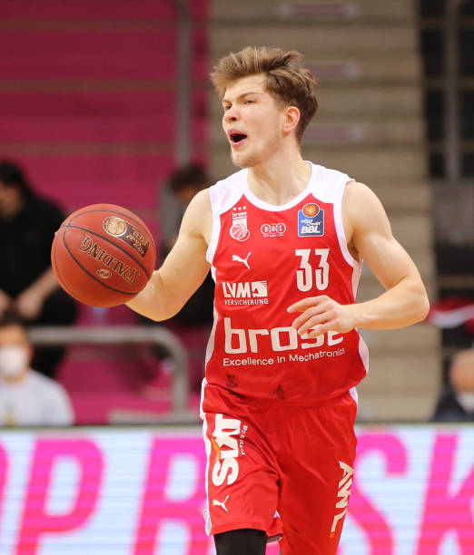 用更多体现 用更多体现