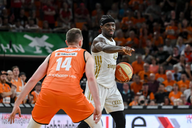 利用阵地战 利用阵地战