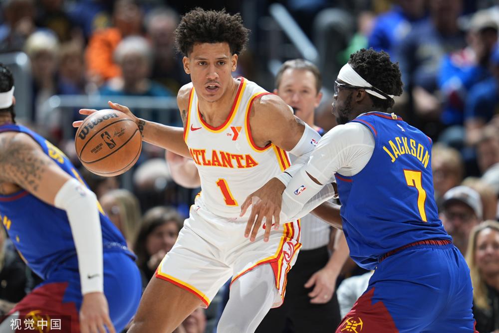 比赛场上的 比赛场上的